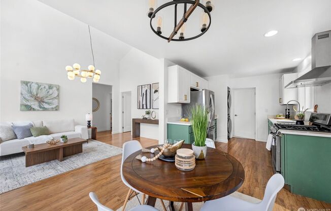 3 beds, 3 baths, $3,795