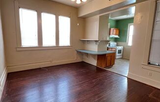 3 beds, 1 bath, 1,166 sqft, $950, Unit #1