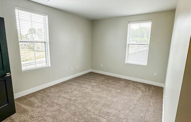 3 beds, 3 baths, 1,882 sqft, $2,439, Unit 2296CL