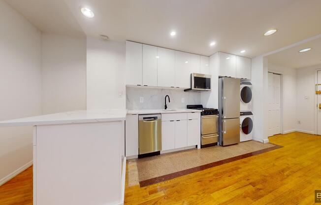 174 2 AVE