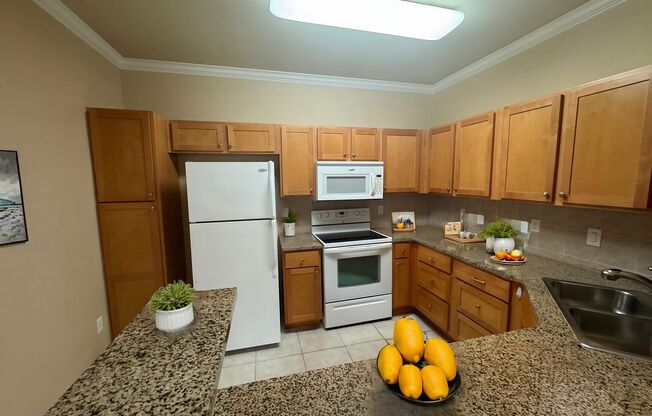 GREAT LOCATION NEAR MEDICAL & USAA | 3 BEDS | 3.5 BATHS
