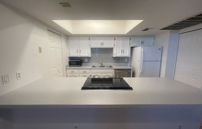 2 beds, 2 baths, $1,500, Unit # #G 82