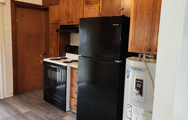 3-bedroom 1 bath single family dwelling