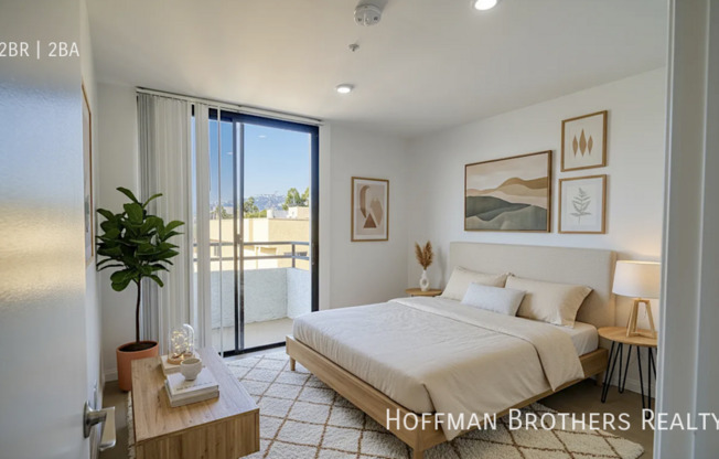 1229 N MANSFIELD AVE