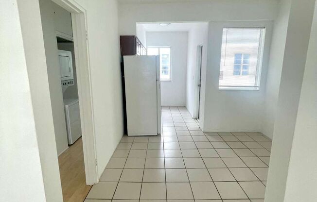 Studio, 1 bath, 500 sqft, $1,798, Unit 08