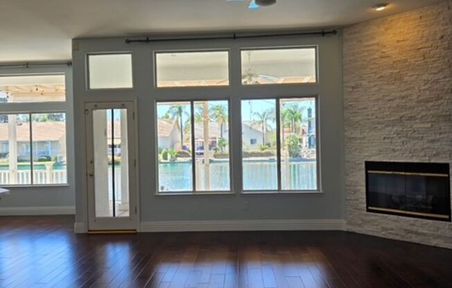 8309 Waterfield Drive -Lakefront House in Riverlakes