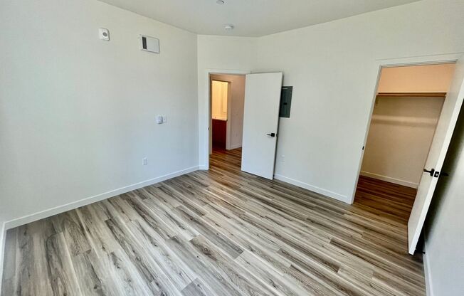 2 beds, 1 bath, 800 sqft, $2,045, Unit 3