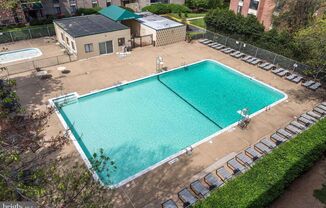 Lafayette Park Condominium | All Utilities Included | Pool, Tennis Court & Clubhouse