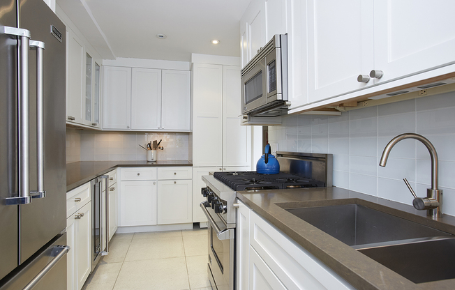 2 beds, 2 baths, 1,496 sqft, $12,950, Unit B1103