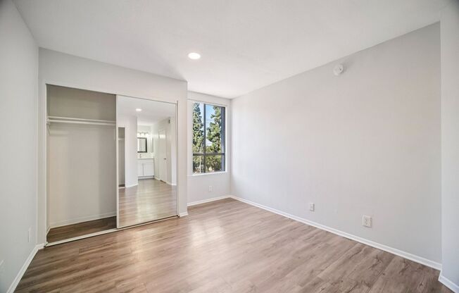 2 beds, 2 baths, 905 sqft, $1,948, Unit 103