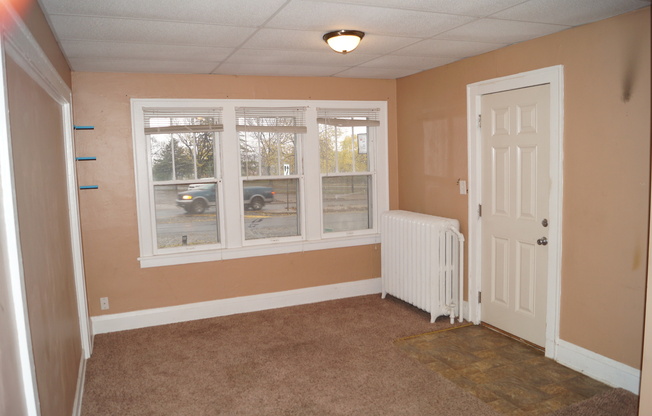 City-side Living! 1 Bedroom near Downtown St. Paul
