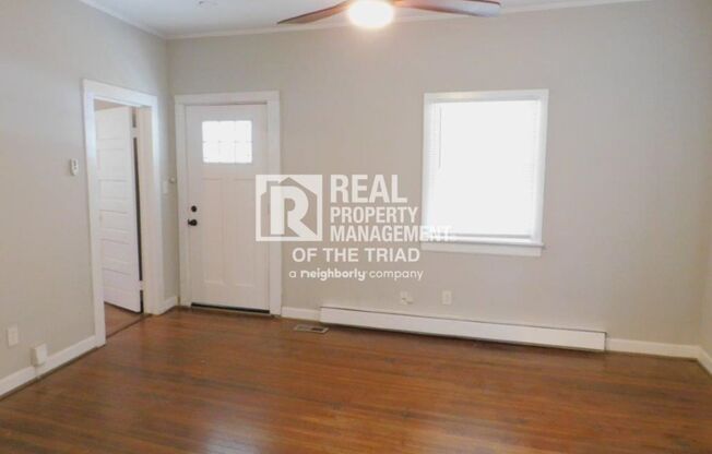 Cozy 2 Bedroom/1 Bath Home in Greensboro
