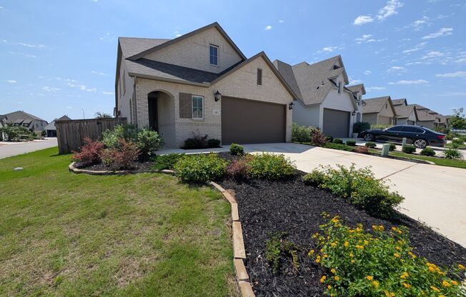 Less than a Mile to Gruene / Corner Lot/ Fridge Included /Tankless Water Heater/ Tons of Upgrades/ NBISD