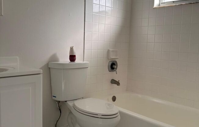 1 bed, 1 bath, 315 sqft, $1,514, Unit 128