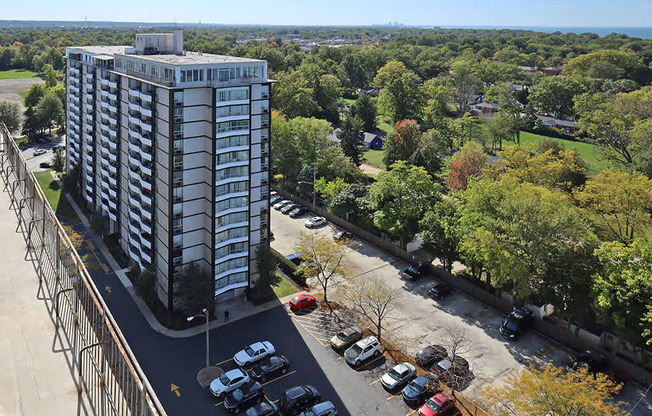 Spectacular Views from Water's Edge Apartments in Euclid OH