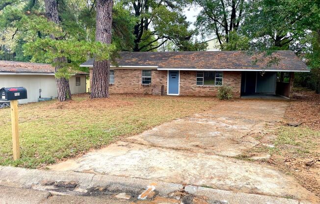 3/2 for Rent in Clinton!