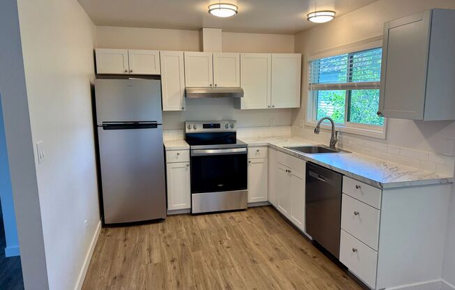 #158-1415 SE Cora St