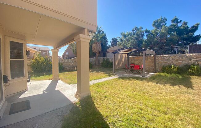 3 beds, 2.5 baths, $1,900