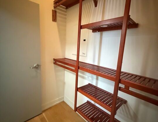 1 bed, 1 bath, 820 sqft, $2,950, Unit 731