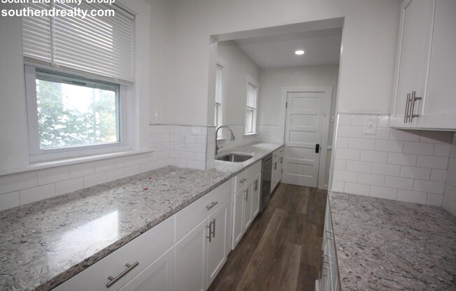 20 EGERTON RD