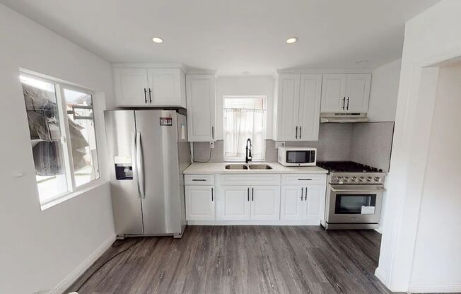 3629 Marmion Way