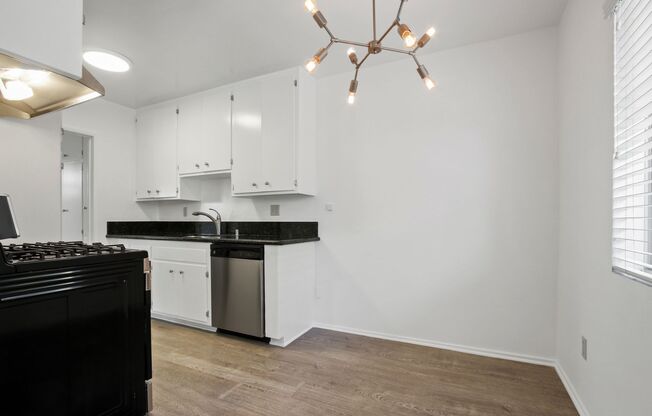 1449 Princeton St in Santa Monica