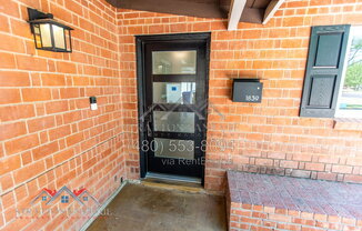 3 beds, 2 baths, 1,673 sqft, $3,000