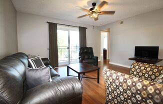 4 beds, 2 baths, $550