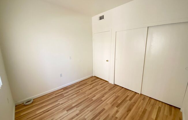 3 beds, 2 baths, $1,550, Unit UNIT 1127