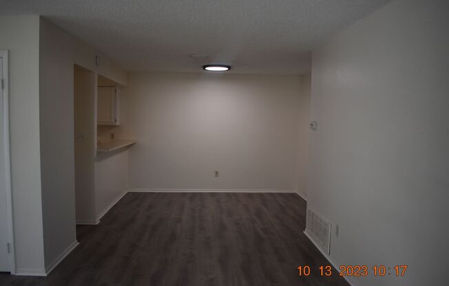 Spacious 3 bedroom Condo in Wonderful Area