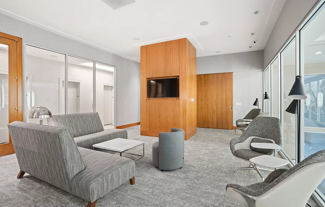 Studio, 1 bath, $3,250, Unit 35G
