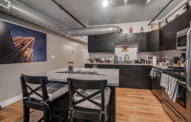 1 bed, 1 bath, 900 sqft, $1,600, Unit 3010-202