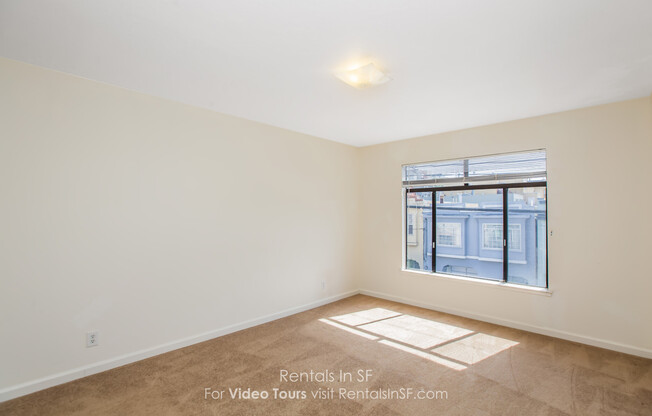 125 RUSSIA AVE