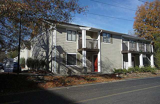 2 Bed | 2 Bath First Story Condo in Cameron Village!