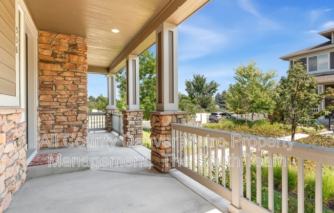 536 E FREEMONT PL
