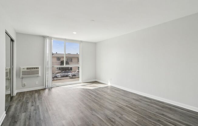 2 beds, 2 baths, 1,125 sqft, $2,948, Unit 110