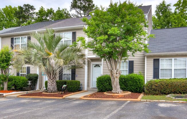 2 Bedroom 2.5 Bath Townhouse