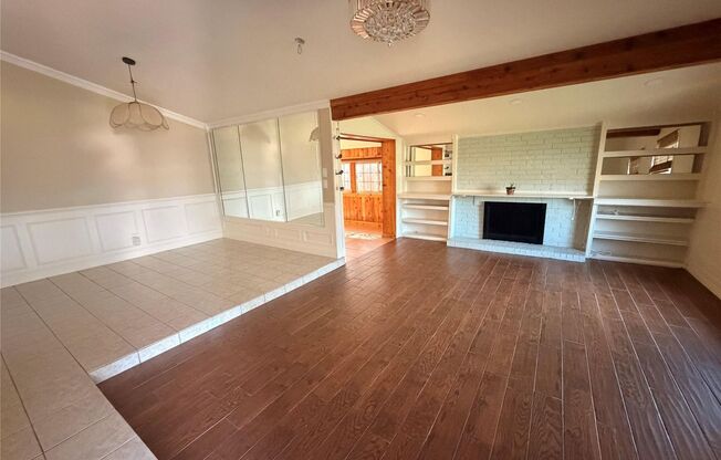 3709 Pinewood Street, Bedford, Texas 76021