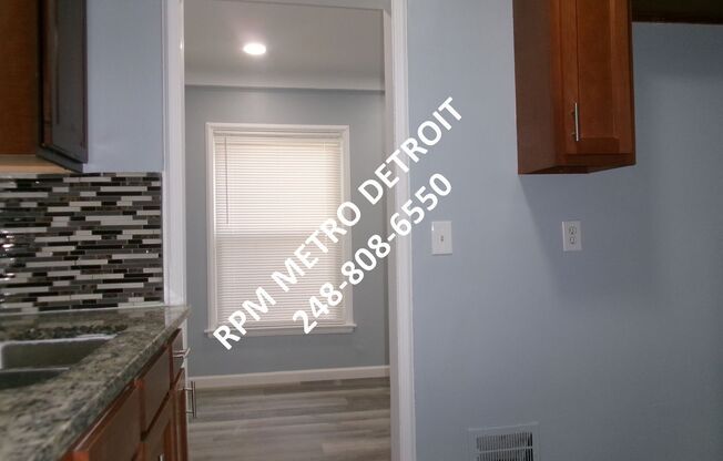 3 beds, 1 bath, $1,350