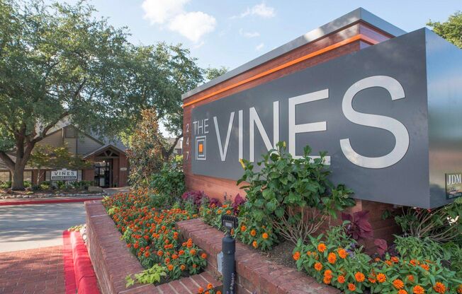 Studio, 1 bath, 558 sqft, $799, Unit 933