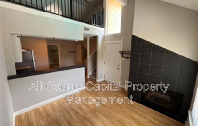 5608 Cougar Drive # 214