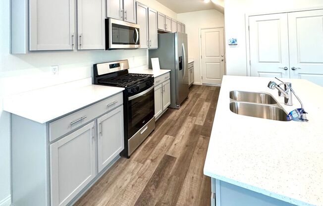 4 bedroom Henderson home for rent.