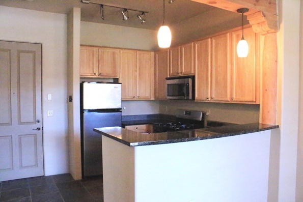 1 bed, 1 bath, $1,650, Unit # 241