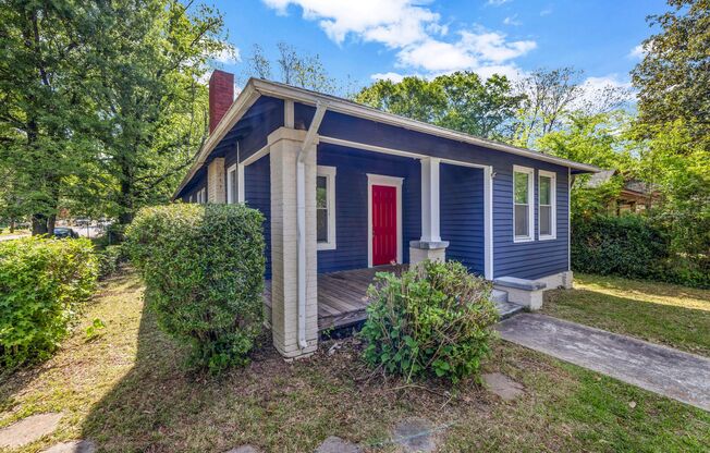 Charming 3 Bedroom, 2 Bathroom Home in the Heart of Atlanta!