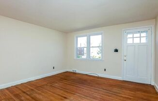 3 beds, 1 bath, $1,995