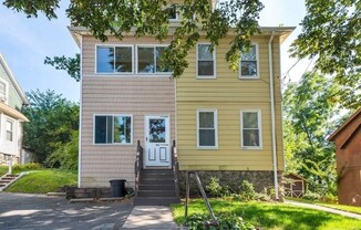 94 WHITMARSH AVE