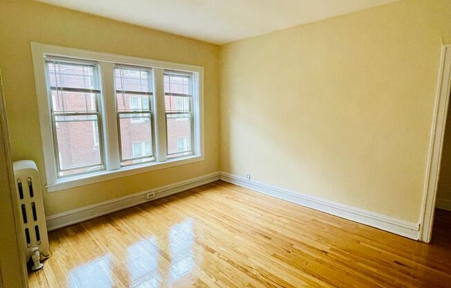 1 bed, 1 bath, 720 sqft, $1,440, Unit 1335.5-2N