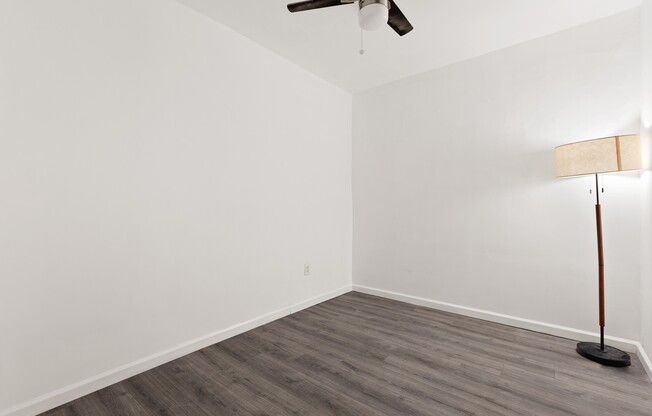 207 W 136 ST
