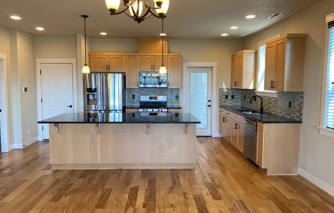 Bethany Creek 3 Bedroom Home!