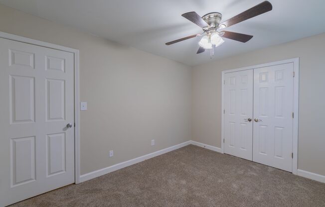 3 beds, 2 baths, 1,300 sqft, $1,825, Unit 666FPL